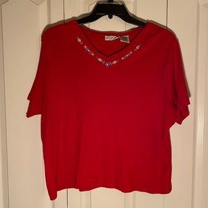 Women’s Plus Size Embroidered V-Neck Short Sleeve Top | Size 22W